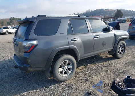 2019 Toyota 4Runner Sr5 из США, поврежденный, VIN JTEBU5JR3K5661126